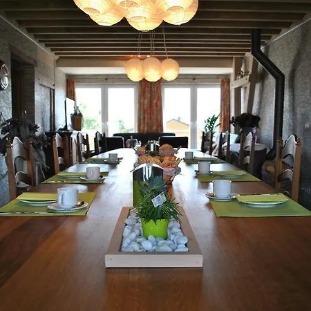 Oase Bed & Breakfast 3*